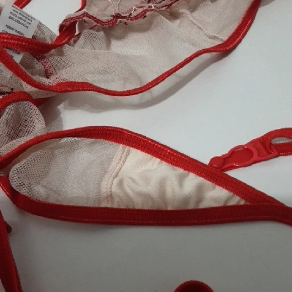 JUSTSEXY LIN GERIE Red and White‎ Mesh Lace 3 PCS.Lingerie Set